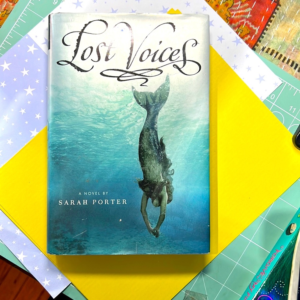 Hardcover Book “Forgive my Fins” EUC- young adult